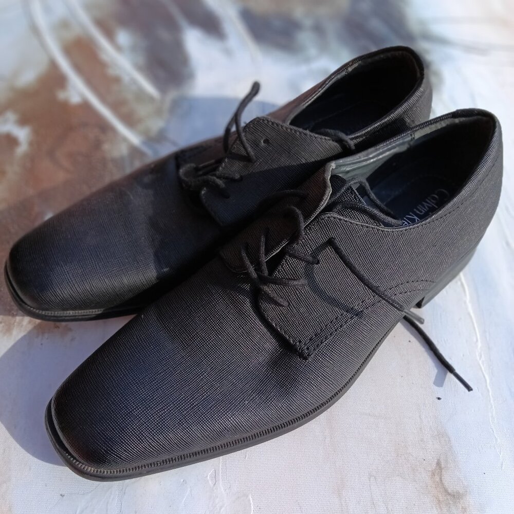Calvin Klein men's dress shoes
